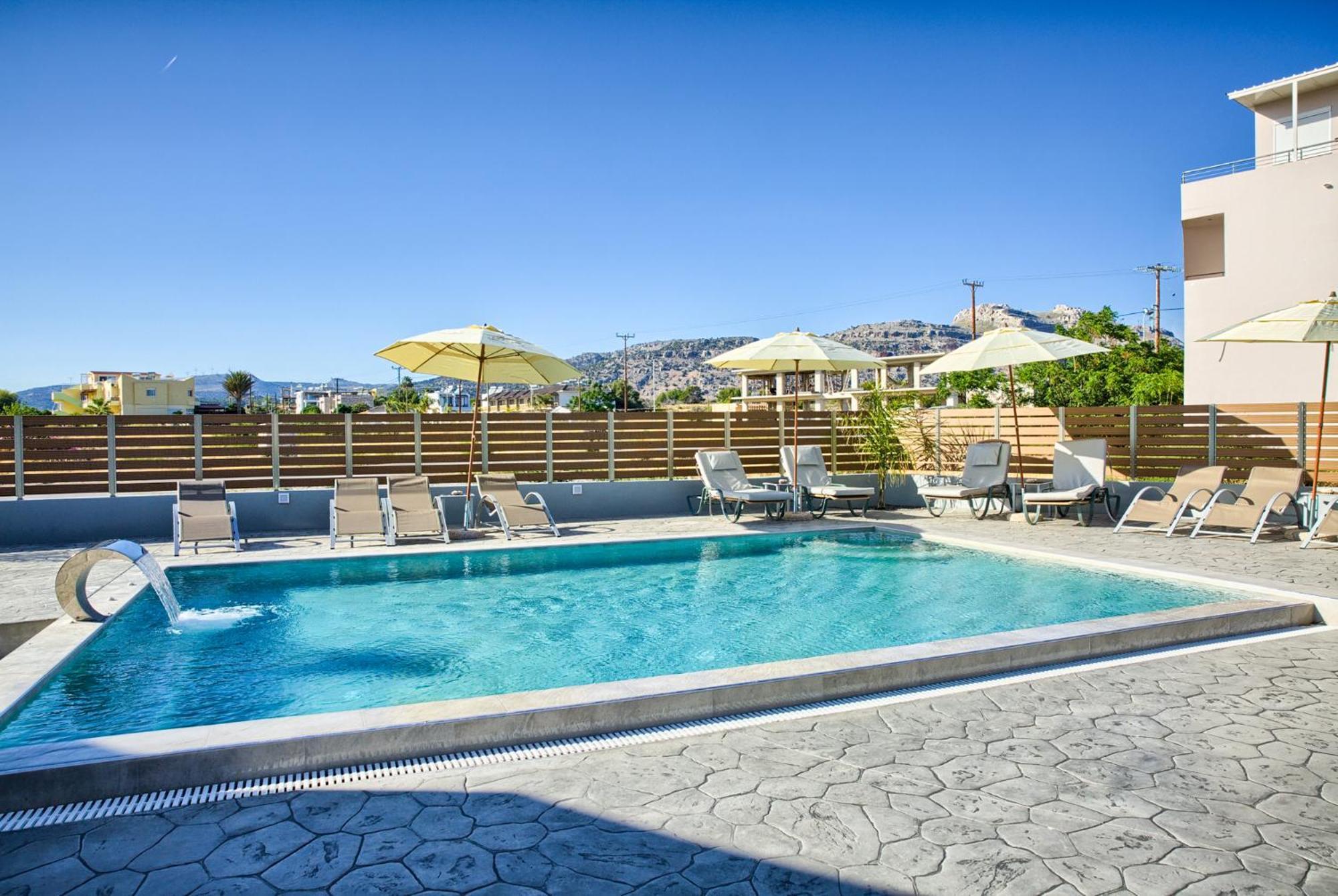 Sea & Sun Aparthotel *